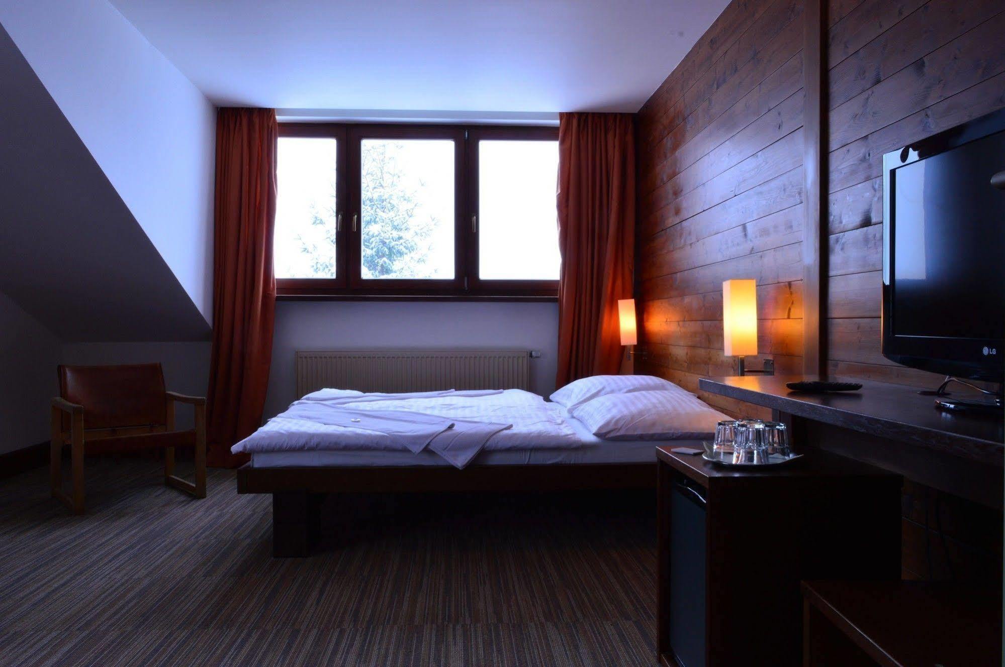 Hotel Adam Špindlerŭv Mlýn Exterior foto